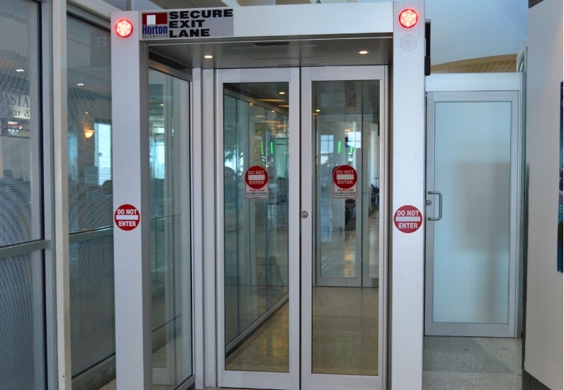 Security Exit Lane Automatic Door by Door Services